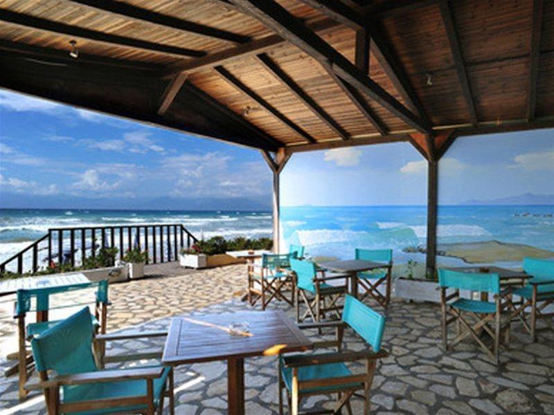 אצ'ארבי Ionian Princess Suites Hotel מראה חיצוני תמונה