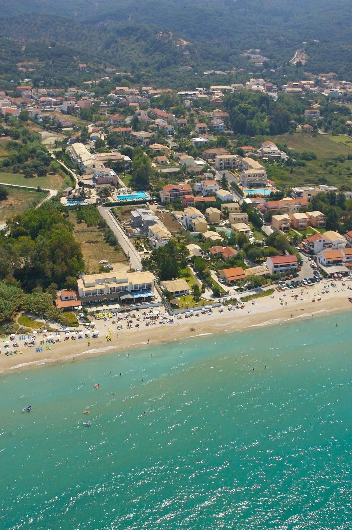 אצ'ארבי Ionian Princess Suites Hotel מראה חיצוני תמונה