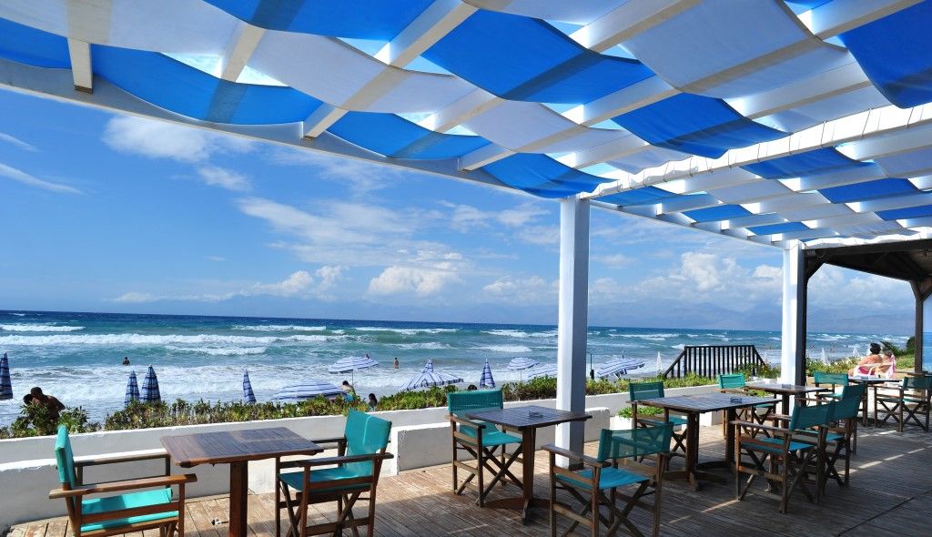 אצ'ארבי Ionian Princess Suites Hotel מראה חיצוני תמונה